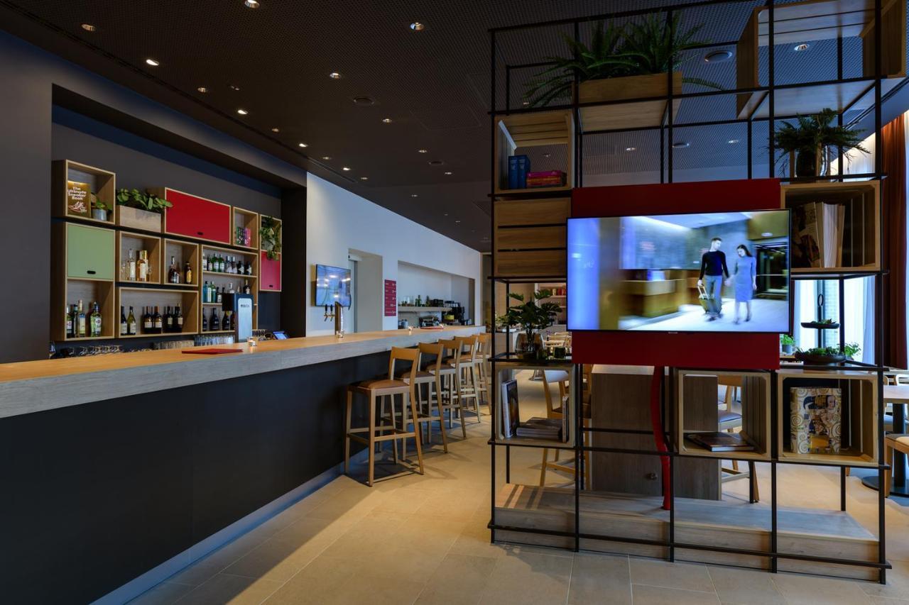 Intercityhotel Herford Exterior foto